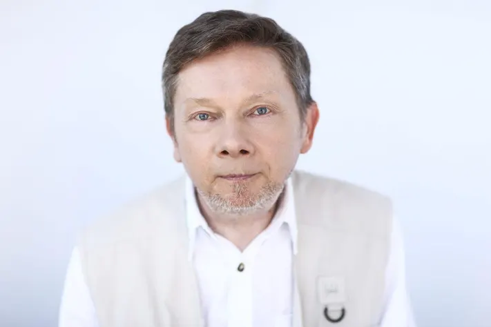 Connect Worlds 20 Motivational Speakers that inspire you.
